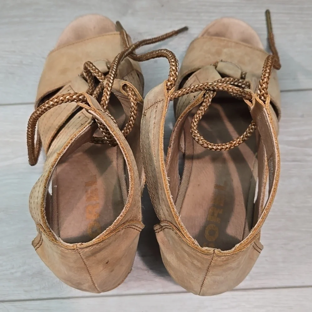 Sorel Women Joanie Ankle Lace Up Tractor Wedge Platform Sandals Boots Shoes Sz 9